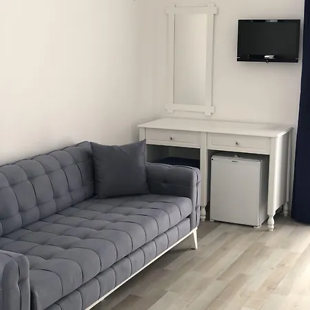 Гостевой дом Yasemin (adults Only) 3*