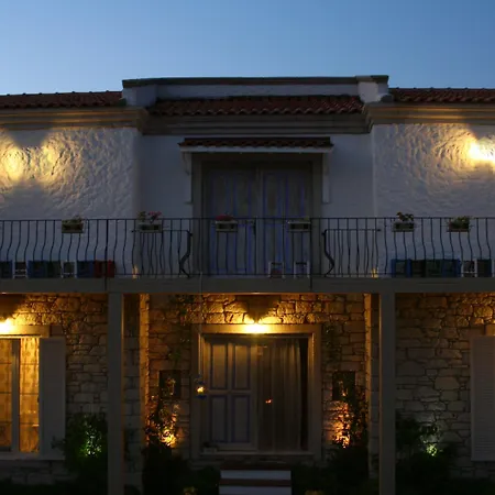 Yasemin (adults Only) 3*