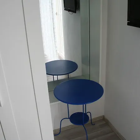 Yasemin (adults Only)