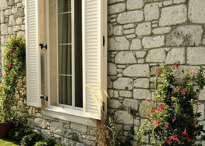 Yasemin (adults Only) 3*