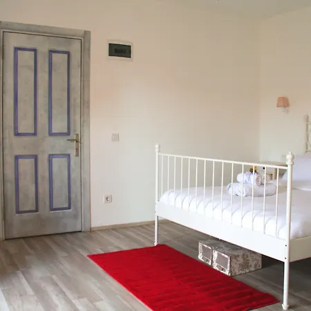 Yasemin (adults Only) Alaçatı