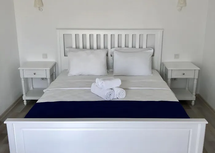 Pensión Yasemin (adults Only) 3*