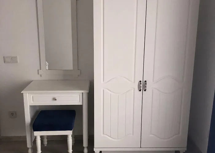 Yasemin (adults Only) 3*